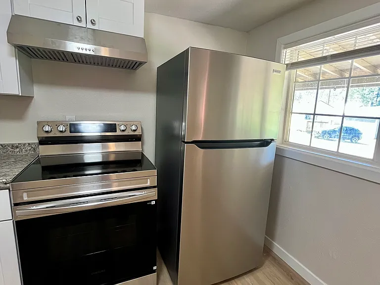 105 Front St S #9 — Photo 8