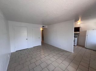 8200 Copper Ave NE APT B, Albuquerque, NM 87108