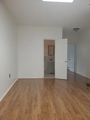 Rented by Adams David J, LREB | media 6