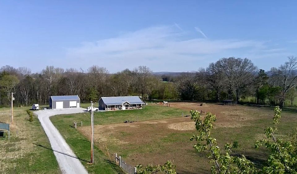 1st image of 368 Housley Ln