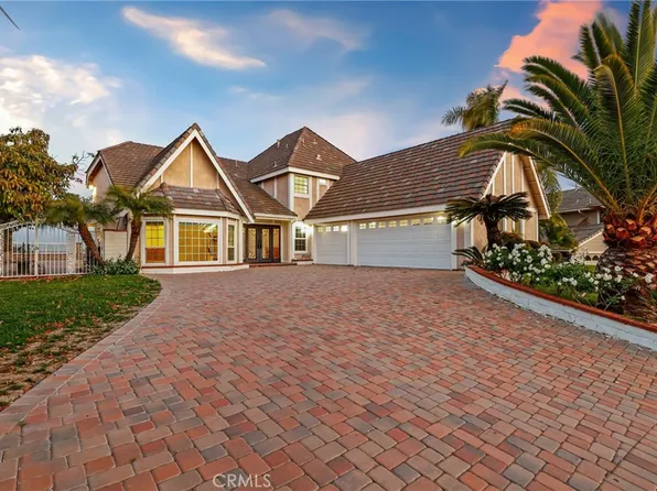 3808 E Summitridge Ln, Orange, CA 92867