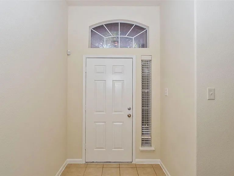 25206 Bright Hollow Ln — Photo 2