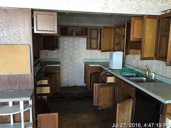 2nd image of 79 Tanforan Dr