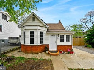 510 68th St, Capitol Heights, MD 20743