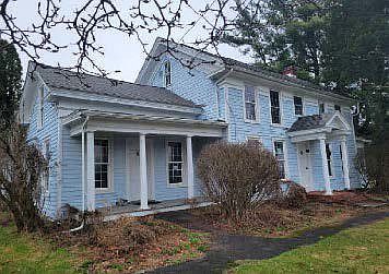 1st image of 3121 Lake Moraine Rd