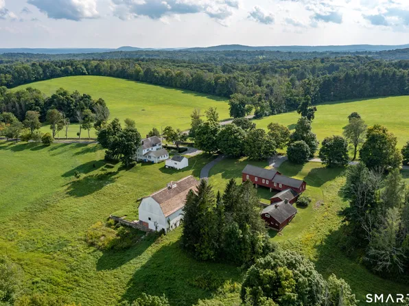 162 Hutchinson & Mike Road Parkway, Litchfield, CT 06759