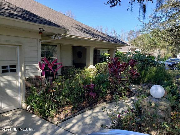 5th image of 13911 Silkvine Ln