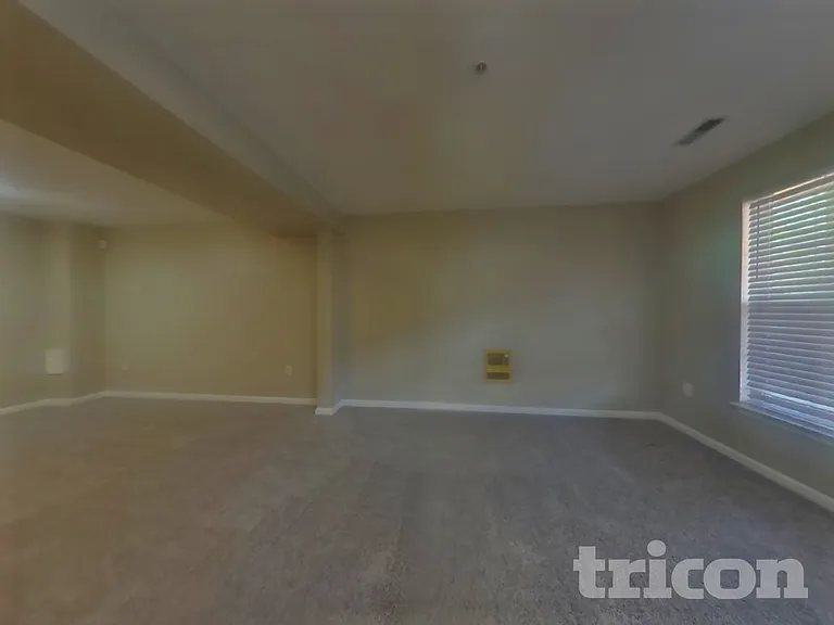 1711 Crimson Pl — Photo 19