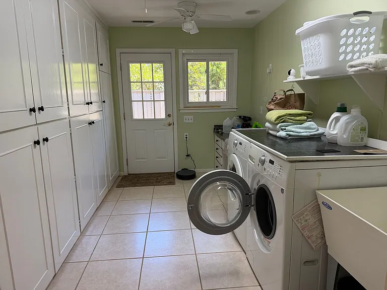 18 Suttlers Row — Photo 20