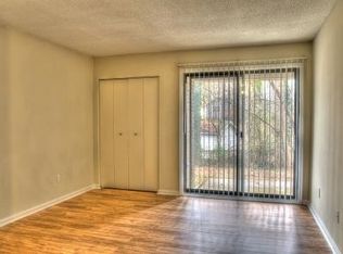 6212 N Hills Dr APT B, Raleigh, NC 27609
