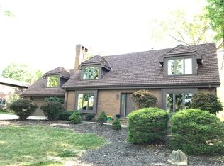 6510 Brettin Dr, Independence, OH 44131