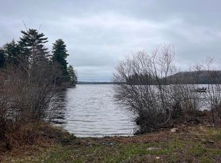 11 New Camp Rd, Lincoln, ME 04457