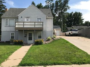 2003 E 6th St, Sioux Falls, SD 57103