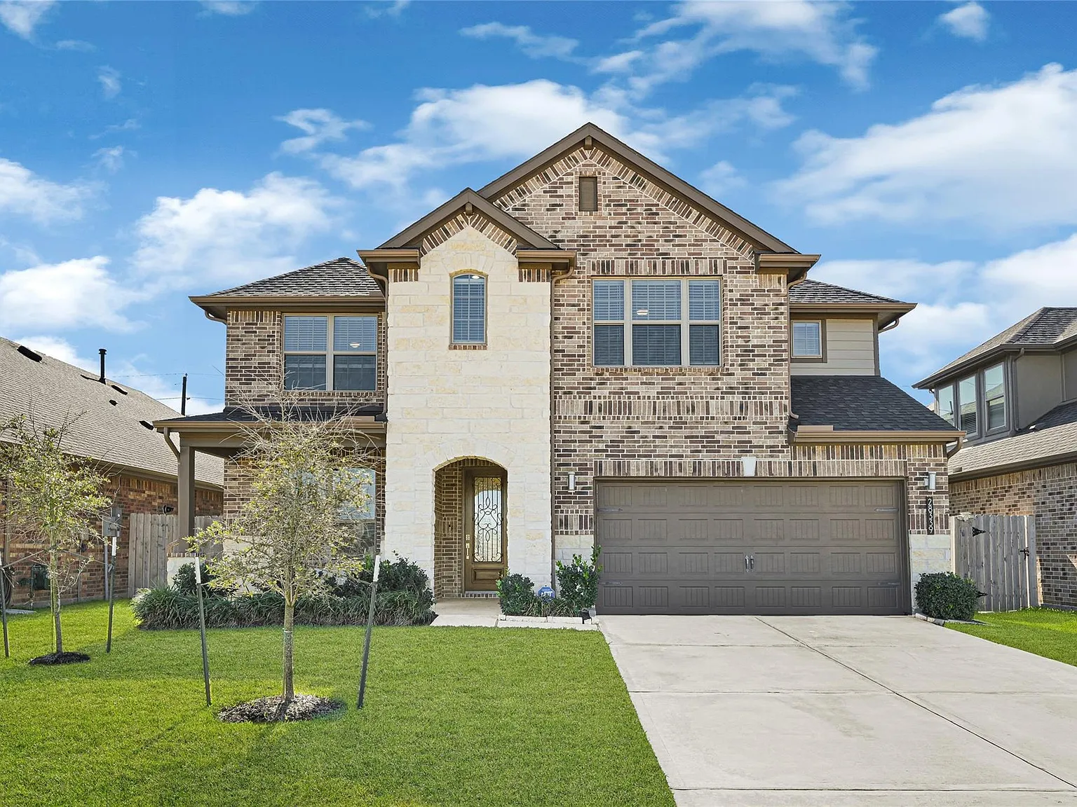4 bed, 3.5 bath, 3346 sqft, $3,250 — Photo 1