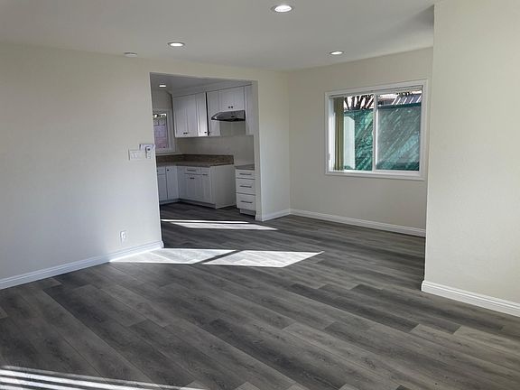 3rd image of 11115 S Leland Ave