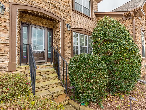 2nd image of 2241 Chaseford Ln