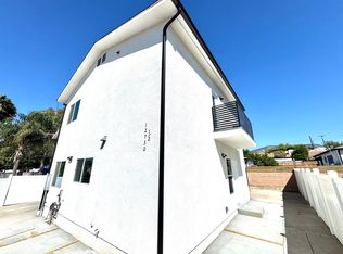 13457 Fernmont St, San Fernando, CA 91340