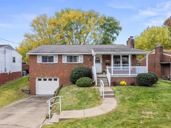 1424 Sampson St, Conway, PA 15027