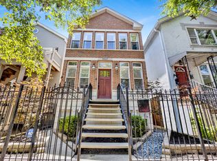 2027 W Ohio St, Chicago, IL 60612