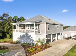 14 Sherman Ave, Pass Christian, MS 39571