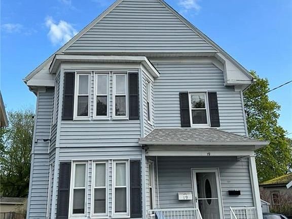 2nd image of 19 Metcalf Ave Floor 2