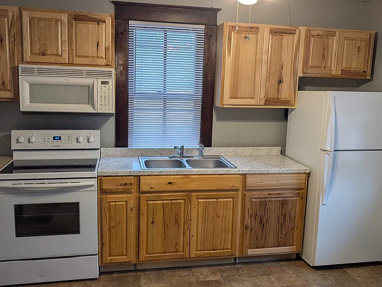 2139 Raphine Rd #B — Photo 9