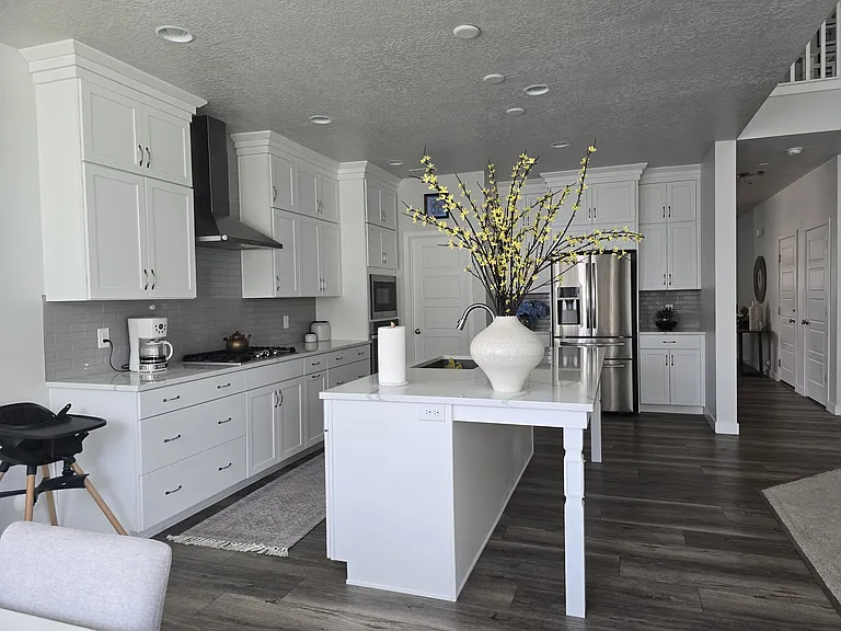 3299 S Claire Ave — Photo 7