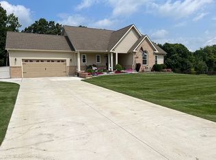 4325 Kellie Ct, Howell, MI 48855