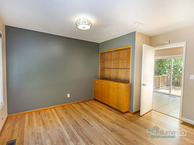 9610 SW Washington Pl — Photo 8