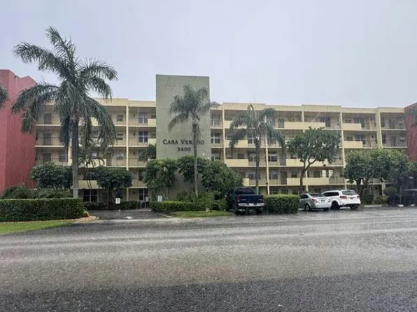 2400 NE 10th St APT 203, Pompano Beach, FL 33062