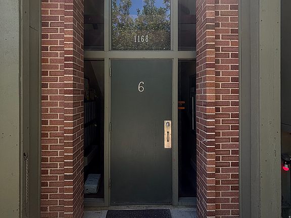 3rd image of 1168 S Foothill Dr APT 622