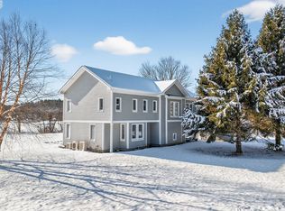 49 Powisset St, Dover, MA 02030