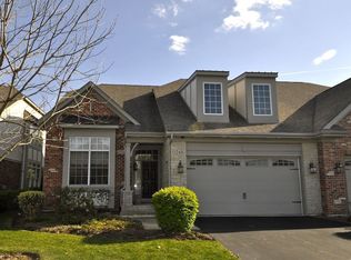 1248 Stonebriar Ct, Naperville, IL 60540