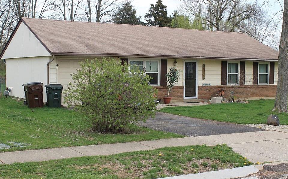 1st image of 227 Dean Dr