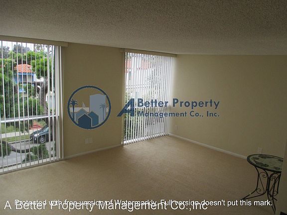 3rd image of 220 Granada Ave APT 8