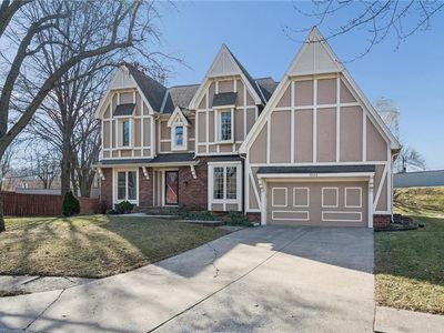 7640 N Lucerne Ct, Kansas City, MO, 64151