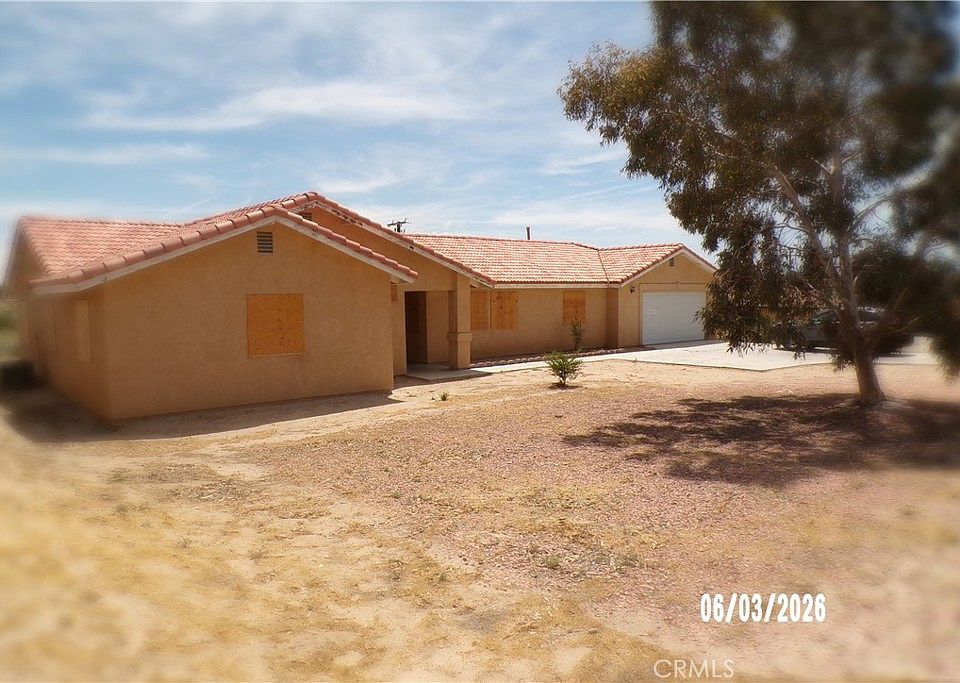 1st image of 15855 Village Dr