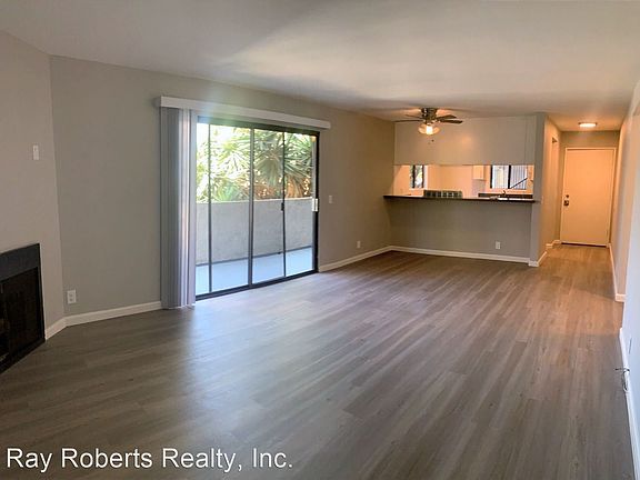 5th image of 3315 E 15th St APT 204