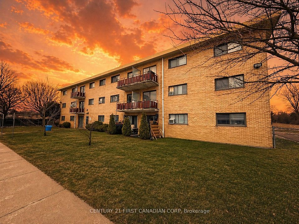 1st image of 1830 Dumont St #304