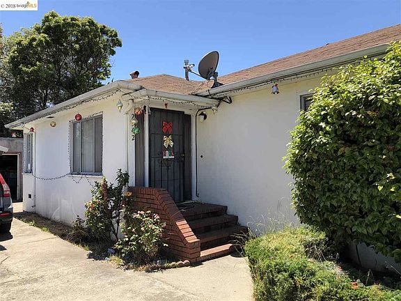 5th image of 2342 Brooks Ave