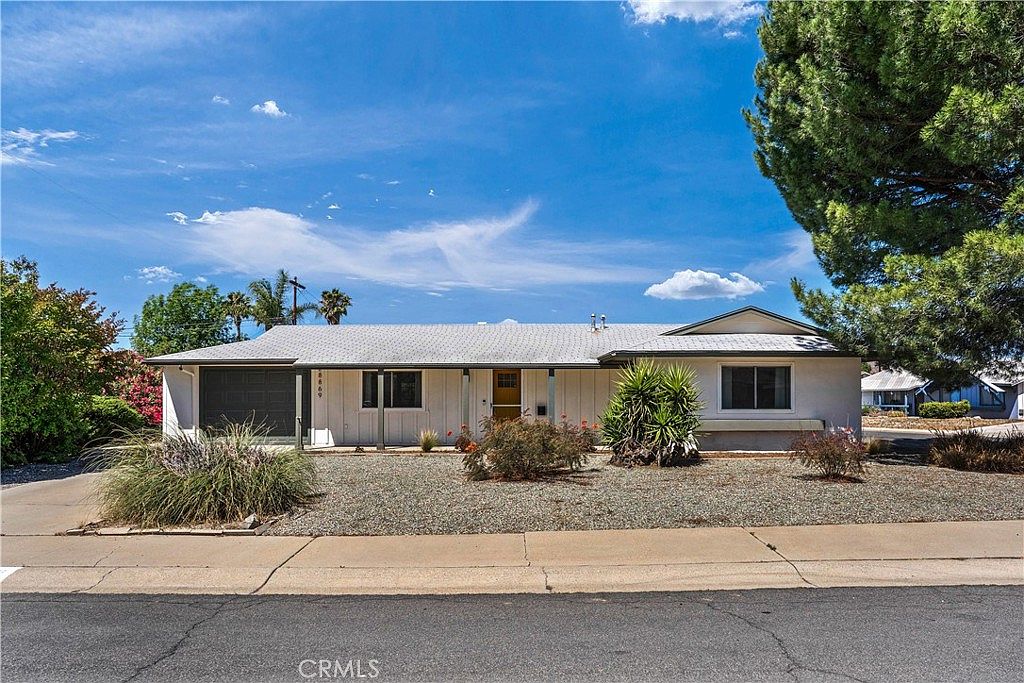 28869 Hope Dr