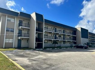 Versailles Gardens, Fort Lauderdale, FL 33321