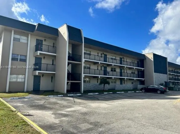7910 Colony Cir N APT 204, Fort Lauderdale, FL 33321