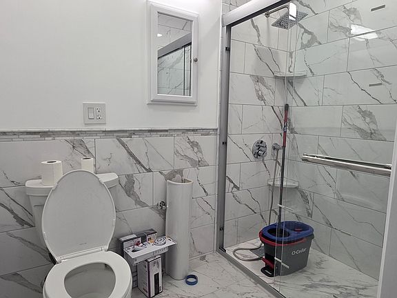 5th image of 1308 Pacific Ave APT 101