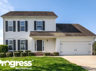 3535 Stoney Garden Dr, Charlotte, NC 28269