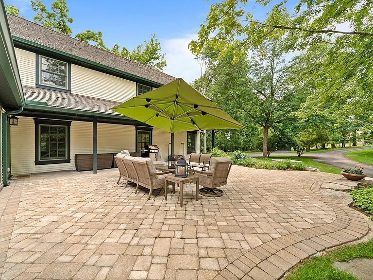 695 Cedar Point Dr — Photo 14