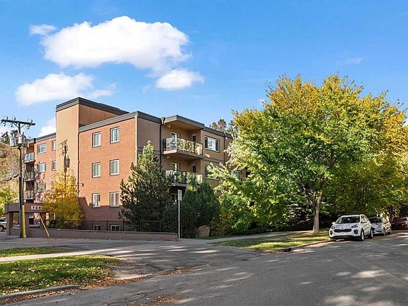 4th image of 728 SE 3rd Ave NW #308