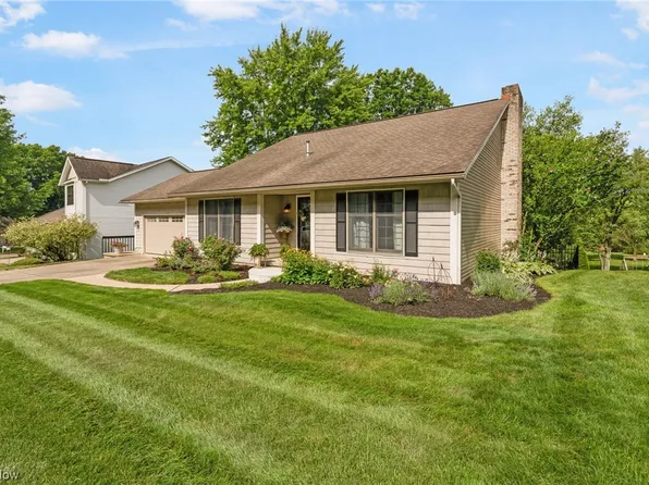 153 Jessica Dr, Dover, OH 44622
