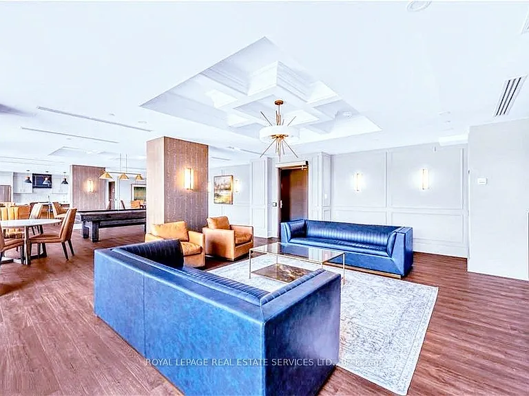 460 Dundas St E #1102 — Photo 35
