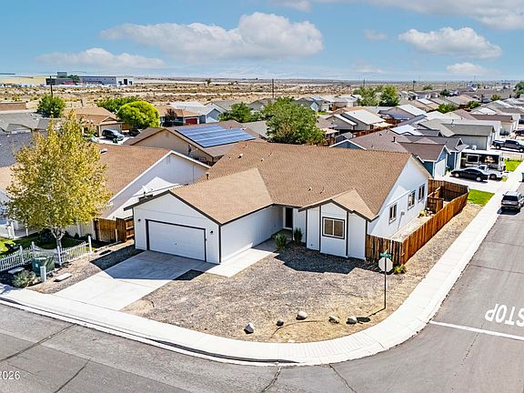 2nd image of 362 Emigrant Way